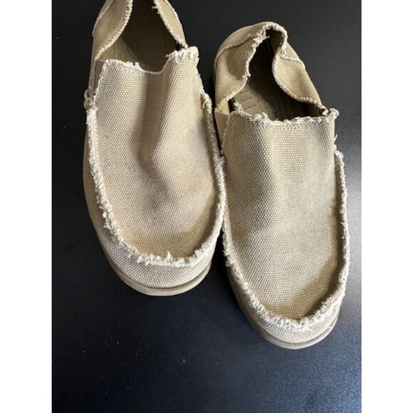 Crocs Santa Cruz Island Khakis Tan Causal Men loafers Shoes Size 8 Vacation - Picture 1 of 13